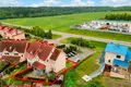 Commercial property 227 m² in Tarasava, Belarus