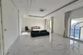 Villa 7 chambres 1 102 m² en Sangkat Prek Kampeus, Cambodge