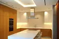 Villa 6 habitaciones 590 m² Demos Agiou Athanasiou, Chipre