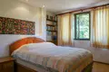 Вилла 3 спальни 260 м² Ви Чит, Таиланд