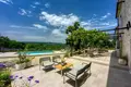 4-Schlafzimmer-Villa 278 m² Rabac, Kroatien