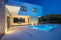 3 bedroom house 300 m² Croatia, Croatia