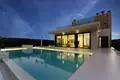 Villa de 4 dormitorios 196 m² Dehesa de Campoamor, Španjolska