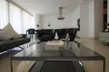 Mieszkanie 3 pokoi 172 m² Nikozja, Cypr
