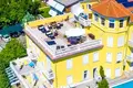 House 27 bedrooms 1 900 m² Crikvenica, Croatia