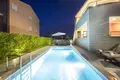 6 bedroom house 280 m² Nin, Croatia