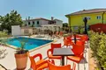 Hotel 325 m² Opcina Medulin, Kroatien