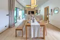 Вилла 2 спальни 190 м² Чалонг, Таиланд