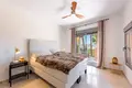 Wohnung 3 Schlafzimmer 230 m² Estepona, Spanien
