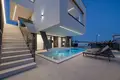 Haus 4 Schlafzimmer 400 m² Opcina Medulin, Kroatien