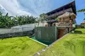 7 bedroom house 689 m² Kerobokan, Indonesia