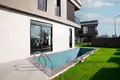 6 bedroom villa 360 m² Konyaalti, Turkey