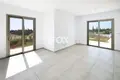 Szeregowiec 2 pokoi 94 m² Yeroskipou, Cypr