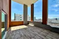 Многоуровневые квартиры 6 комнат 280 м² Средиземноморский регион, Турция