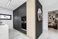Mieszkanie 2 pokoi 75 m² Orihuela, Hiszpania