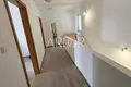 4 bedroom house 214 m² Barbat, Croatia