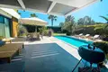 5 bedroom villa 320 m² Çeşme, Turkey
