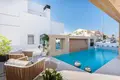 4 bedroom Villa 396 m² Rojales, Spain