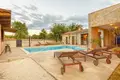 Casa 6 habitaciones 256 m² Opcina Svetvincenat, Croacia
