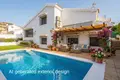Haus 3 Schlafzimmer 163 m² Dos Hermanas, Spanien