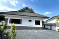 Dom 4 pokoi  Phuket, Tajlandia