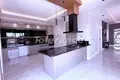 Villa 8 chambres 600 m² Dosemealti, Turquie