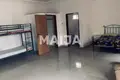Dom 26 pokojów 1 354 m² Sukuta, Gambia