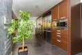 Квартира 3 спальни 180 м² Строволос, Кипр
