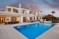 5 bedroom house 580 m² San Pedro Alcantara, Spain