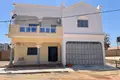 Maison 4 chambres 225 m² Sukuta, Gambie