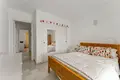 2 bedroom apartment 92 m² Dos Hermanas, Spain