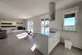 Вилла 4 спальни 250 м² Город Пула, Хорватия