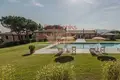 Propriété commerciale 608 m² à Lucques, Italie