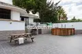 4 bedroom house 229 m² Dos Hermanas, Spain