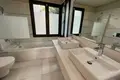 villa de 5 dormitorios  Marbella, Španjolska
