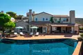 Villa de tres dormitorios 576 m² Lustica, Montenegro