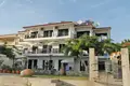 Hotel 600 m² en Nea Skioni, Grecia