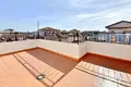 Szeregowiec 2 pokoi 84 m² Orihuela, Hiszpania