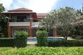 4 bedroom Villa 350 m² Choeng Thale, Thailand