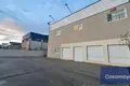 Warehouse 1 050 m² in Alicante, Spain