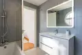 3 bedroom house 111 m² Dos Hermanas, Spain