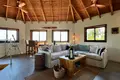 Дом 3 спальни 399 м² Calabash Bight, Гондурас