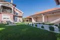 Вилла 4 спальни 200 м² Херцег-Нови, Черногория
