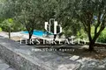 Mansion 7 bedrooms 300 m² Morinj, Montenegro