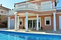 3-Schlafzimmer-Villa 319 m² Teulada, Spanien