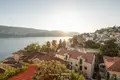 Villa de tres dormitorios 428 m² Montenegro, Montenegro