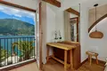 Villa de 4 dormitorios 420 m² Dobrota, Montenegro