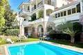 Cottage 5 bedrooms 400 m² Municipality of Vari - Voula - Vouliagmeni, Greece