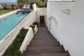 Haus 5 Schlafzimmer 330 m² Malaga, Spanien