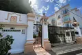 2 bedroom apartment 137 m² Marbella, Spain